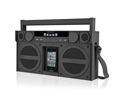 肩に担いで持ち運べ！ ラジカセ型のiPhoneスピーカー【iHome iP4】