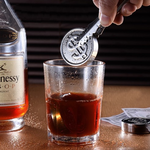 コイン型の溶けない氷【Stainless Steel Coin Ice Cubes】