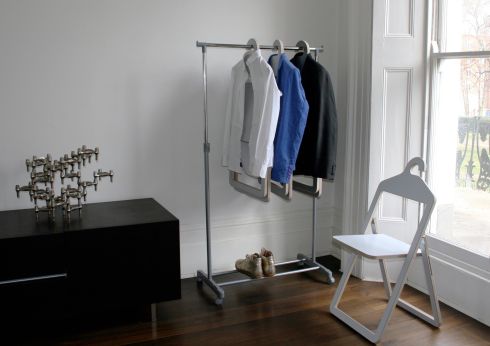 洋服ハンガー＋折りたたみ椅子＝？【Hanger Chair】