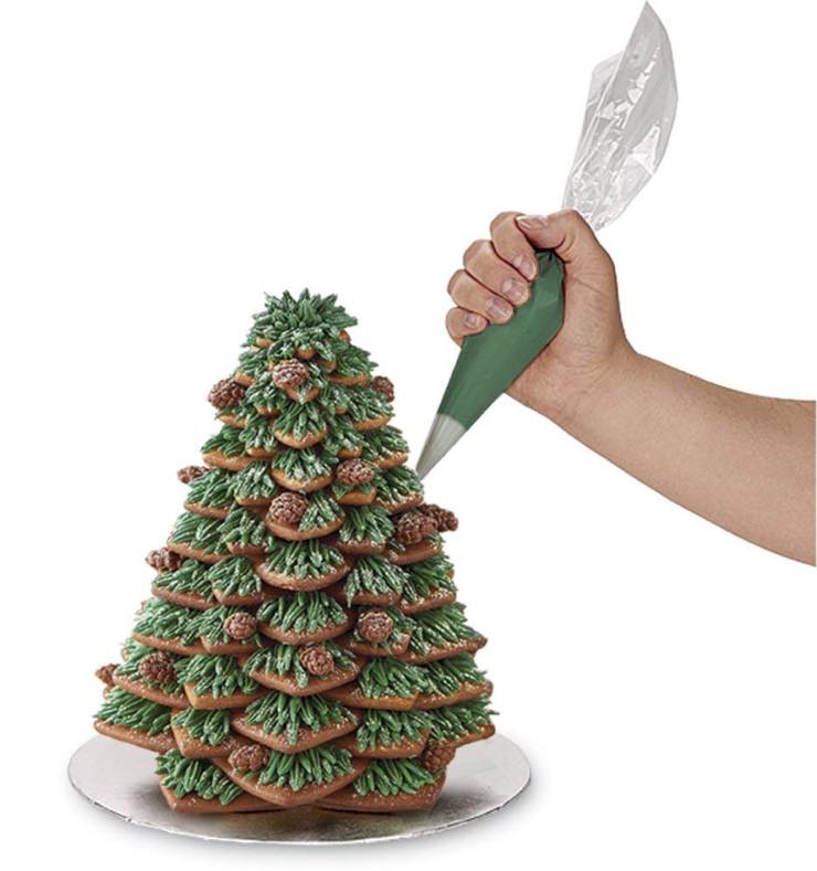 食べられるクリスマスツリーを作ってみよう。【Gingerbread Cookie Tree Cutter Set】