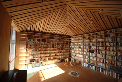 「壁一面の本棚」の写真10