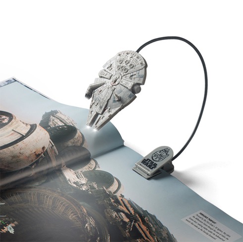SF小説を読むのにピッタリな読書灯【Star Wars Millennium Falcon Book Light】