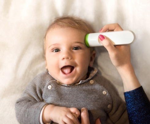 2秒で体温が測れる「こめかみ体温計」【Thermo】