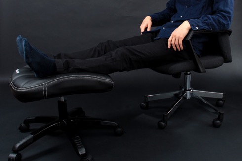 スツールとしても使える便利なデザインオットマン【オットマンスツール】