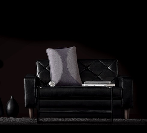 高級感ある見た目と本格的な揉み心地が味わえるマッサージクッション【TOR タタキもみ】