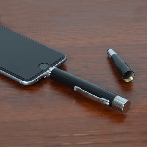 いざという時はモバイルバッテリーに変身するボールペン（タッチペン）【ボールペンパワーバンク】