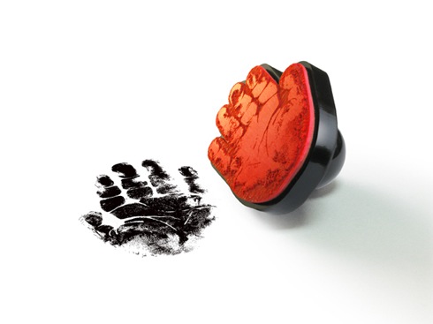 赤ちゃんの思い出を「手形（足形）」で残そう！【おててとあんよ】