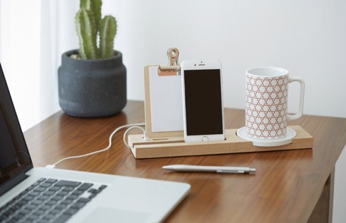 スマホスタンドやメモバインダーが付いたマグカップトレイ【Mug Tray】