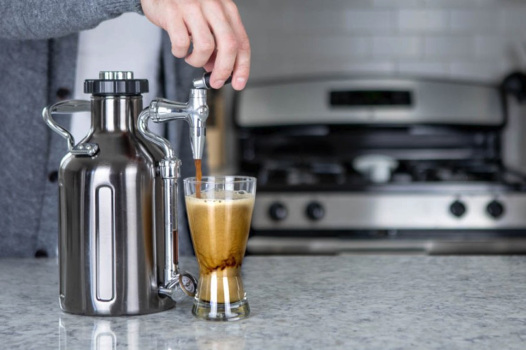 泡が命。自宅でナイトロコーヒーが飲めるニトロブリューコーヒーメーカー【uKeg】