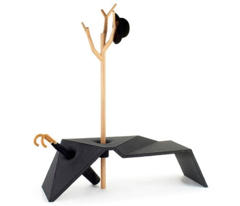 ３つの機能が１つになった便利なコートハンガー【Hallstand】