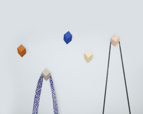 目が錯覚を起こしそうなフック【Iso Hooks】