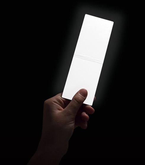 栞（しおり）にもなる読書灯【lightleafs】