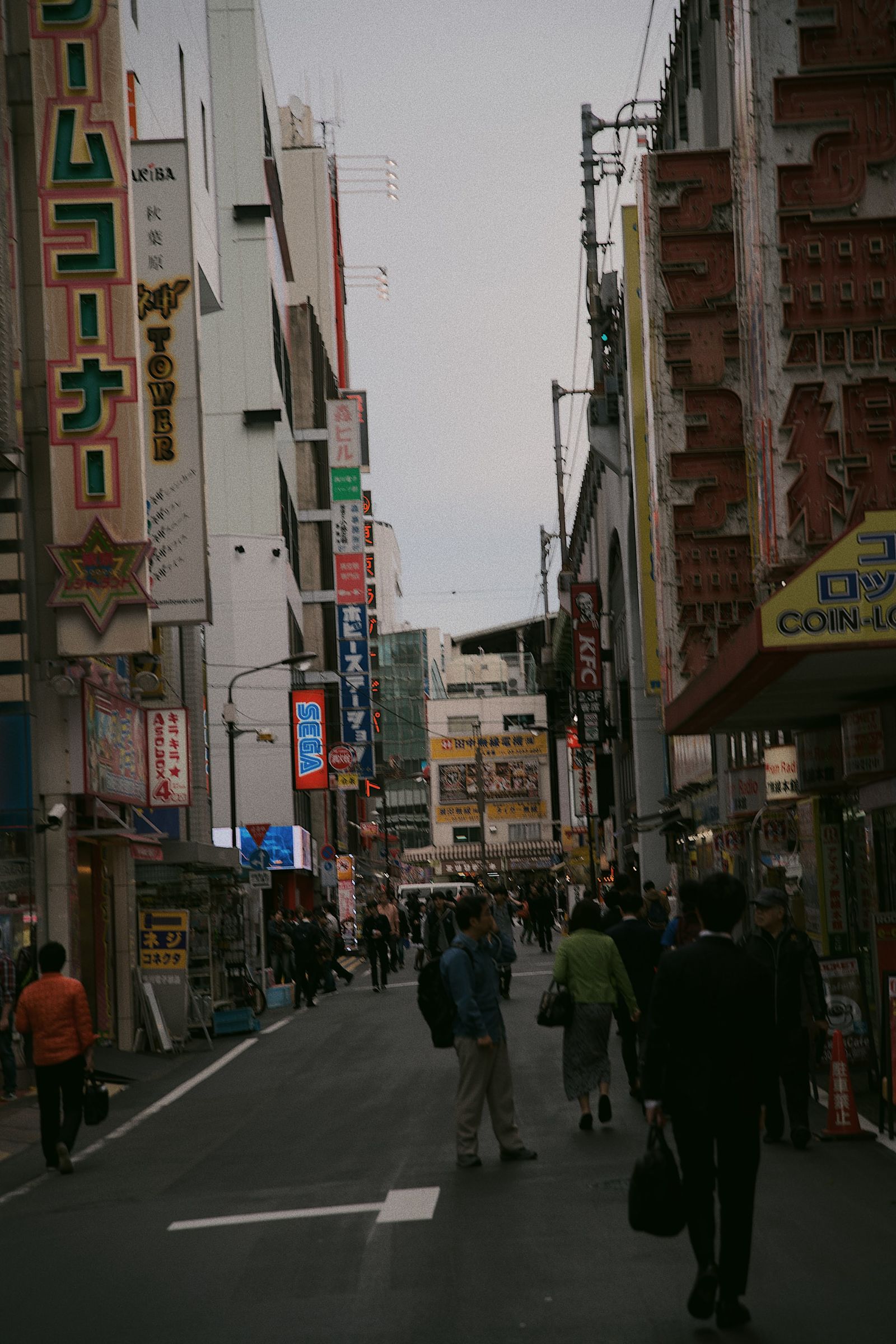 undefined - 01