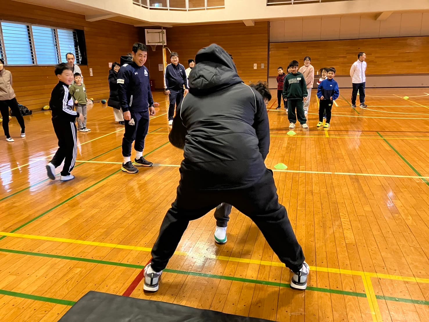 MIEA世界めぐり 親子ラグビー体験教室」に参加しました！ | ニュース