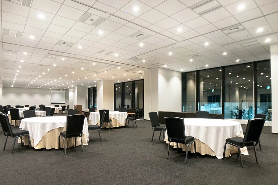 TKPガーデンシティPREMIUM横浜駅新高島 宴会場