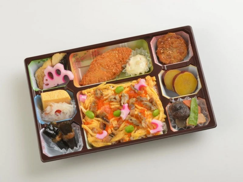 TKP仁多屋　ちらし寿司幕の内弁当