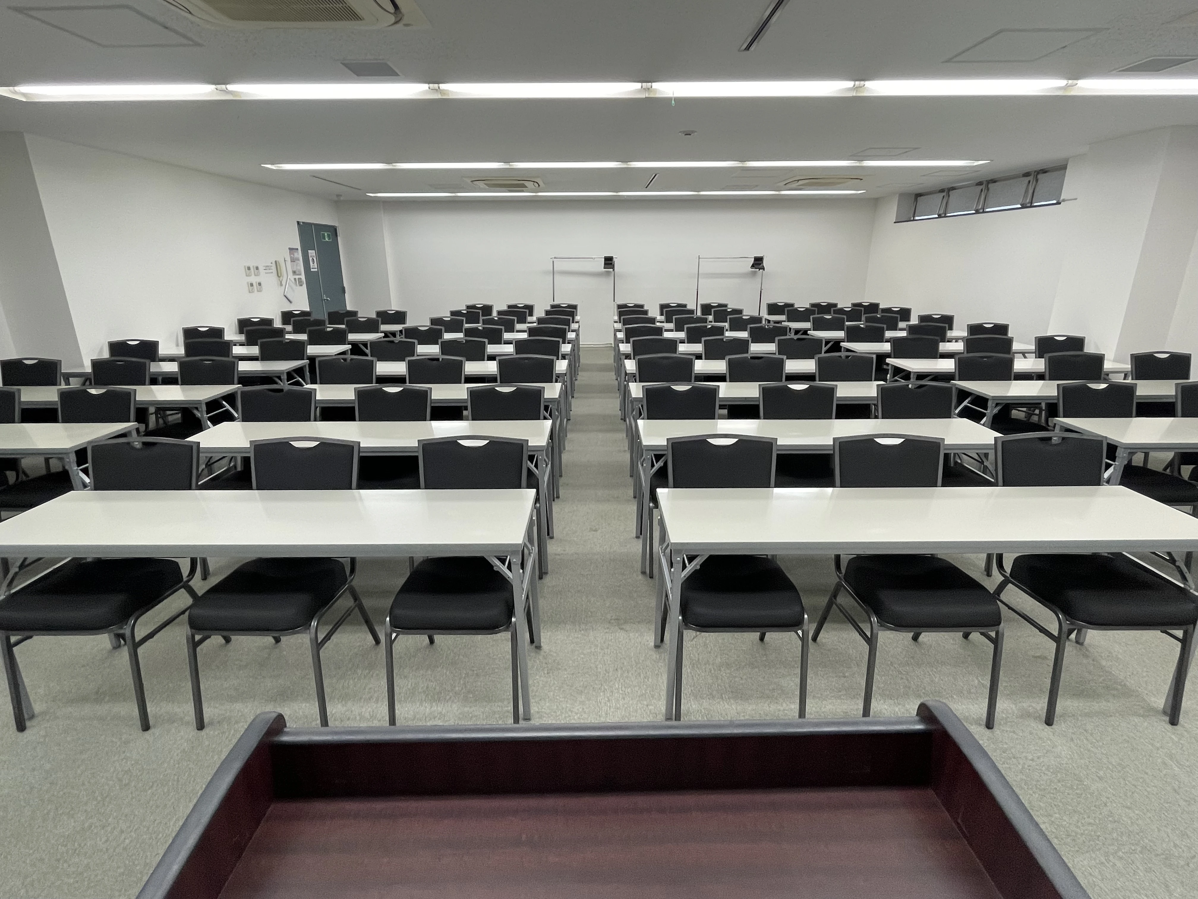 TKP神田ビジネスセンター カンファレンスルーム604