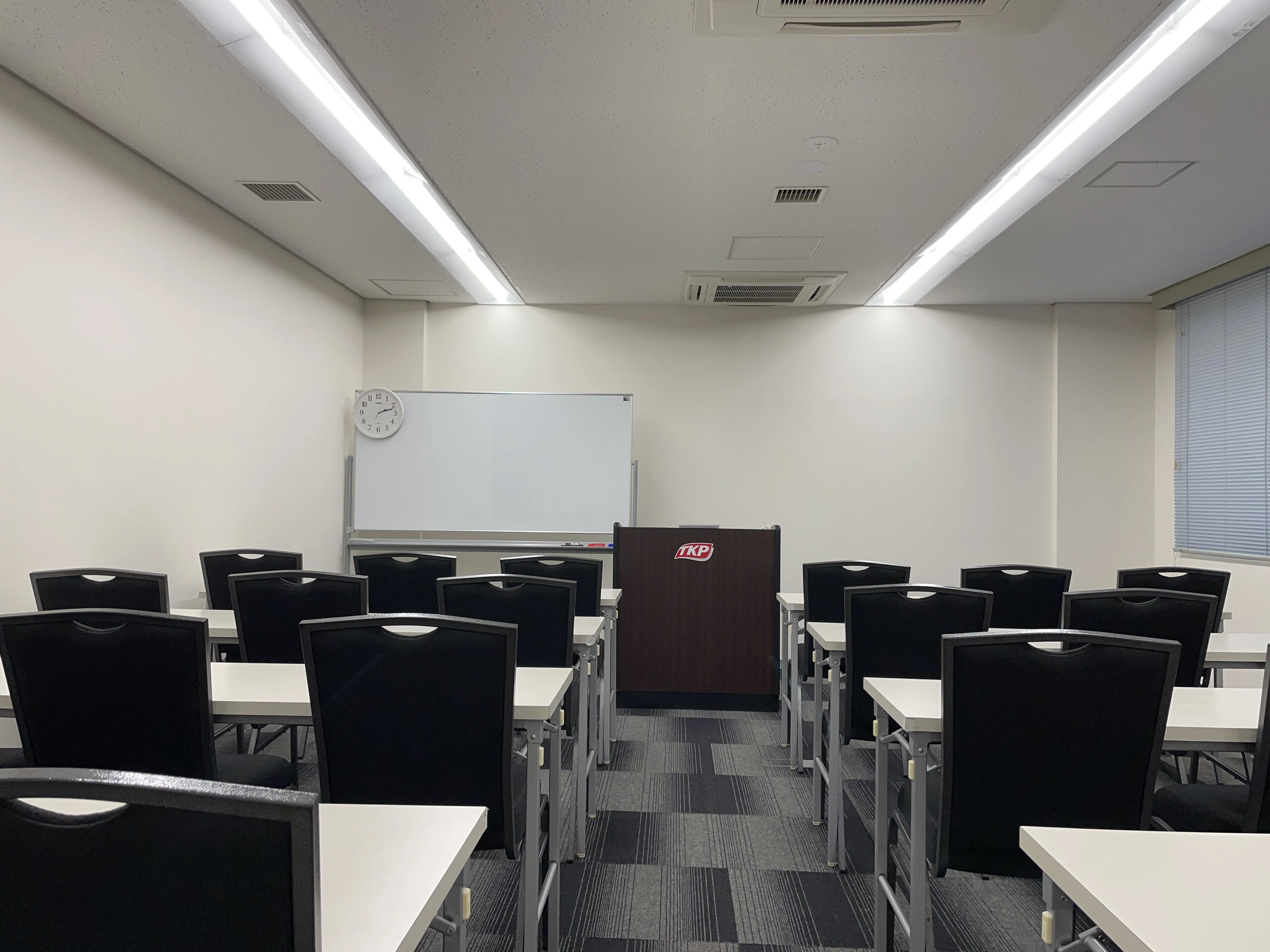 TKP博多駅筑紫口ビジネスセンター 904