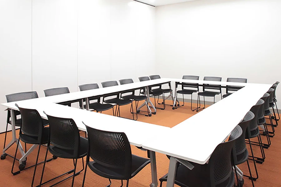 TKP神保町出版クラブホール・会議室 401