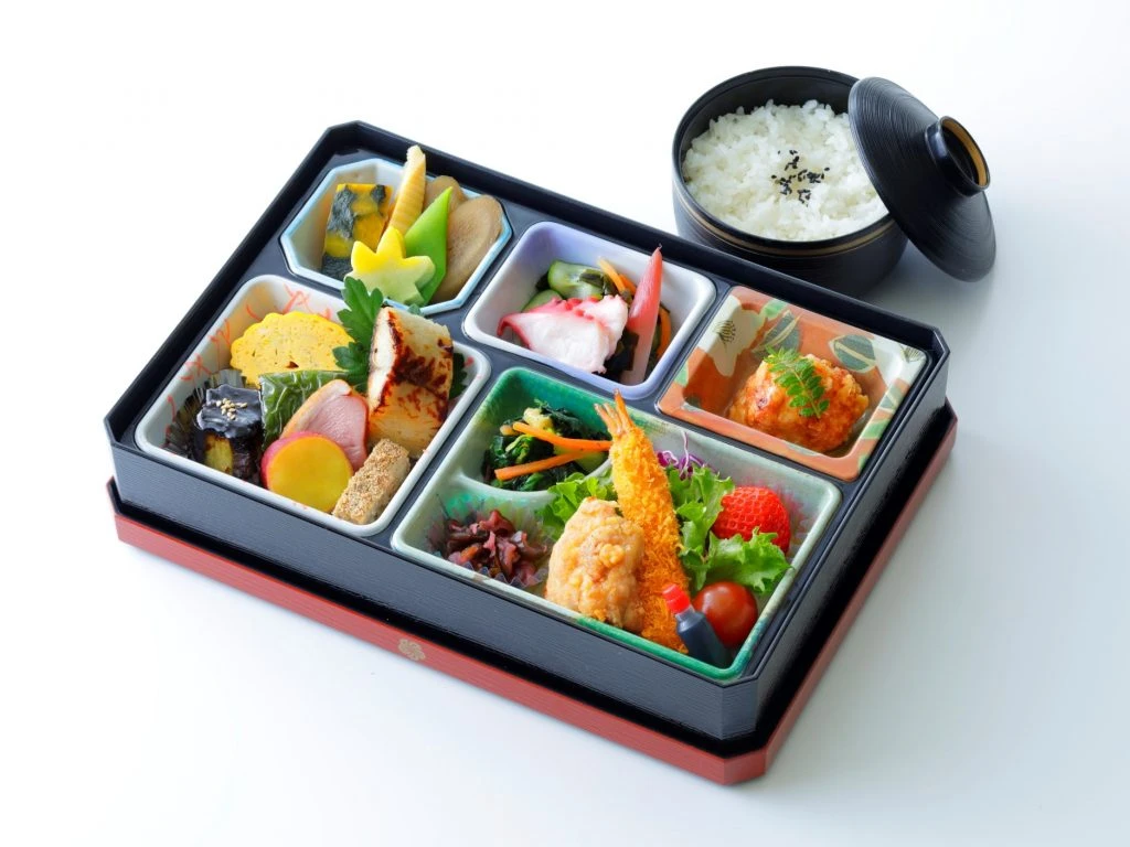 TKP特製弁当（彩り）葵　※お茶付き