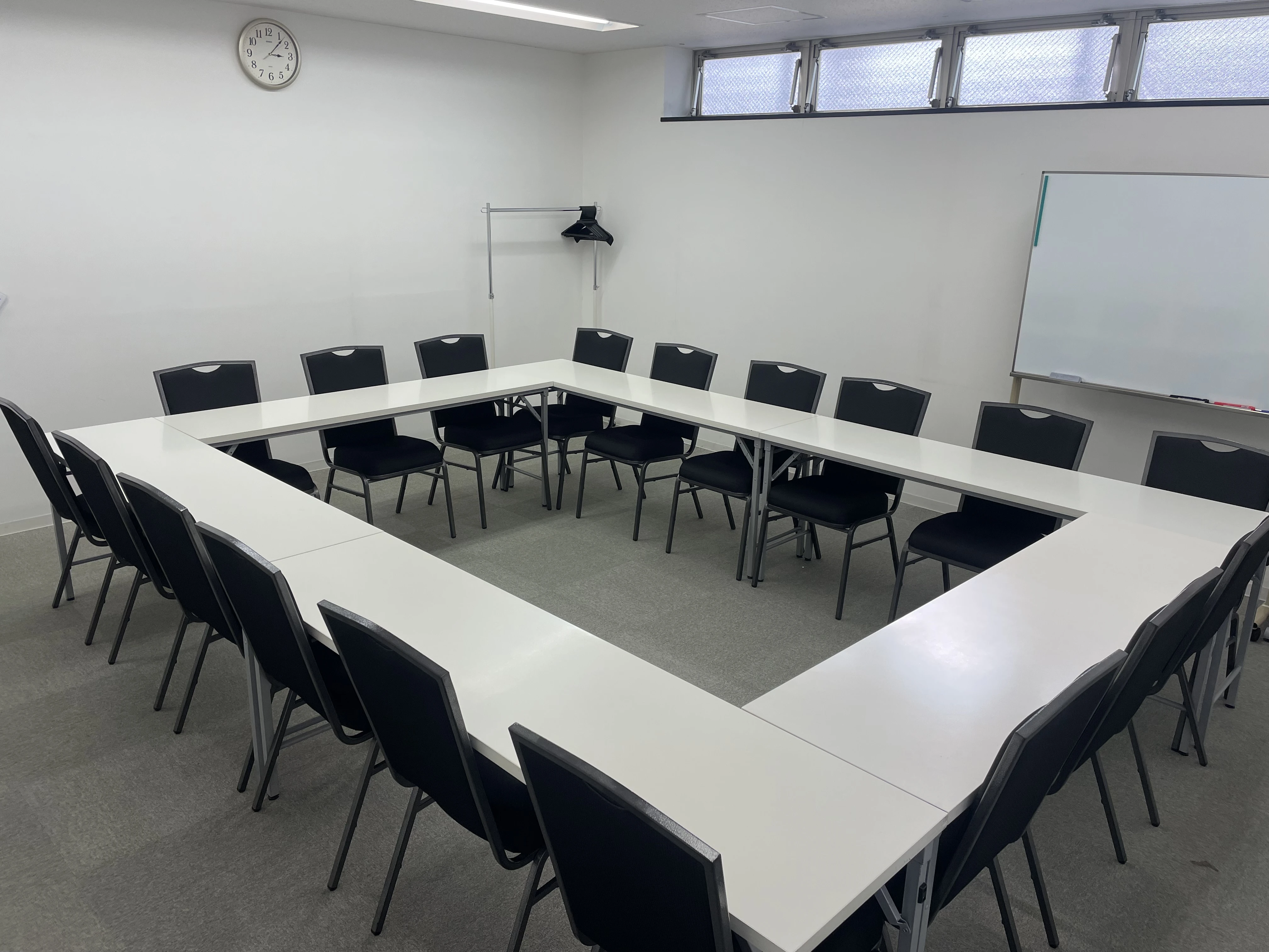 TKP神田ビジネスセンター ミーティングルーム805