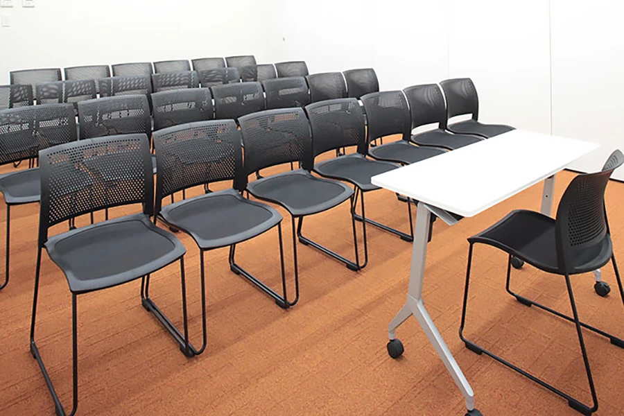 TKP神保町出版クラブホール・会議室 401