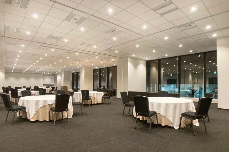 TKPガーデンシティPREMIUM横浜駅新高島 ホール2A+B