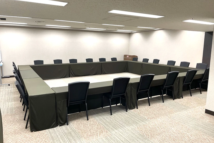 TKP新宿西口カンファレンスセンター カンファレンスルーム9B