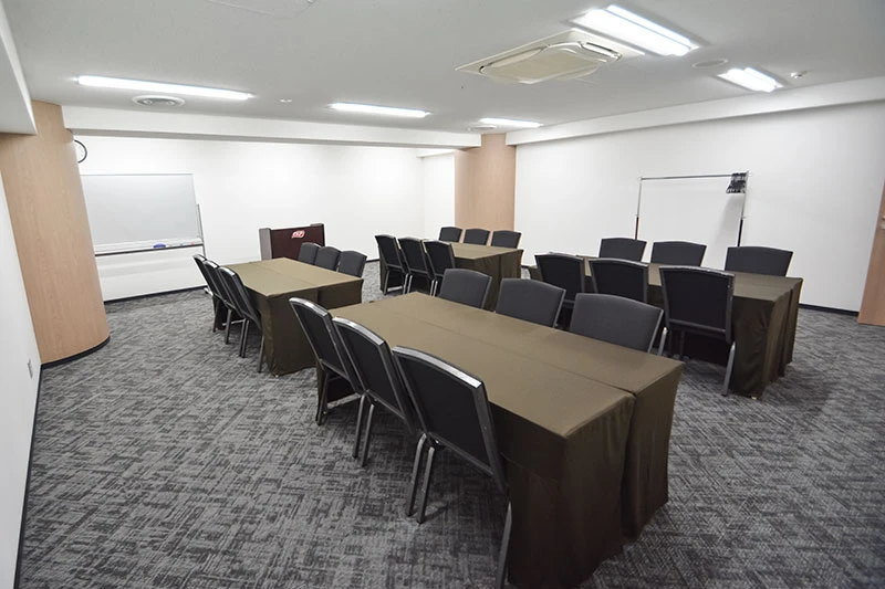 TKP東京駅カンファレンスセンター カンファレンスルーム2F