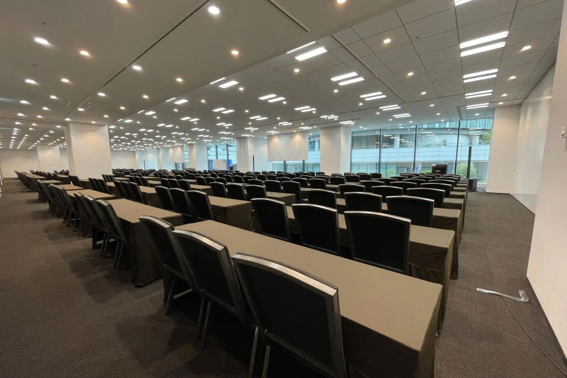 TKPガーデンシティPREMIUM横浜駅新高島 ホール2A+B