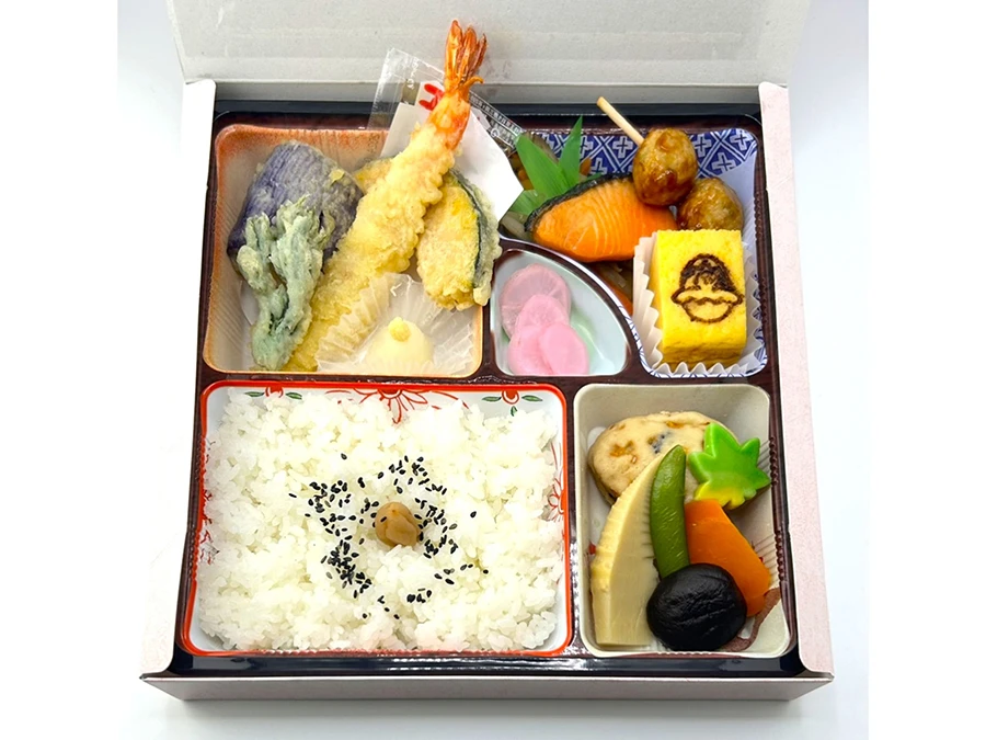 玉子屋特製弁当　和風