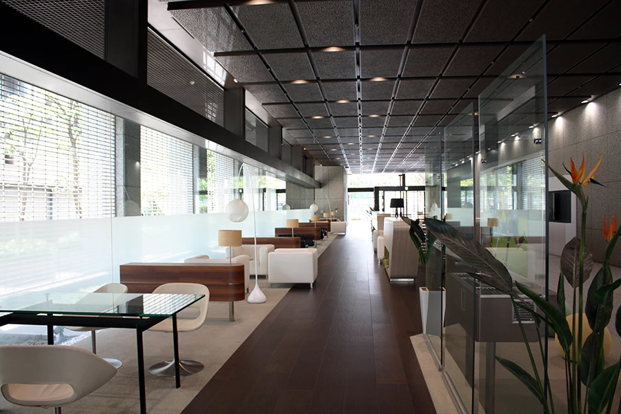 TKP大阪淀屋橋カンファレンスセンター エントランス