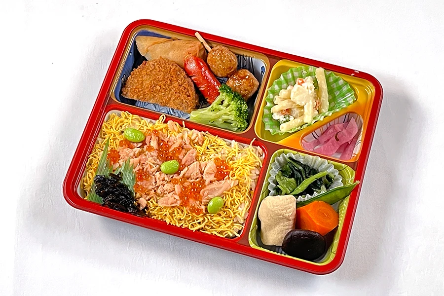 鮭めし弁当 ※お茶付き（500mlペットボトル）