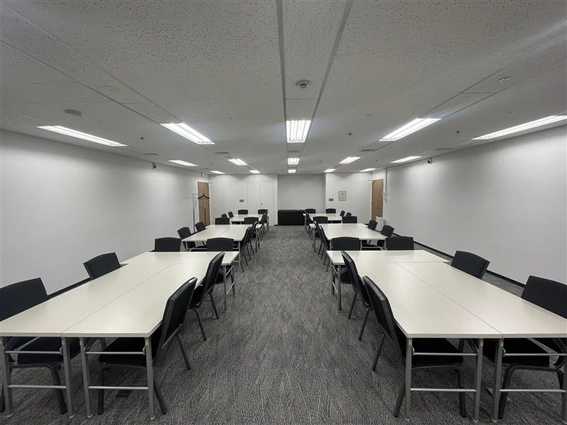 TKP新橋カンファレンスセンター カンファレンスルーム10D