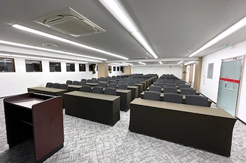 TKP東京駅カンファレンスセンター ホール8E