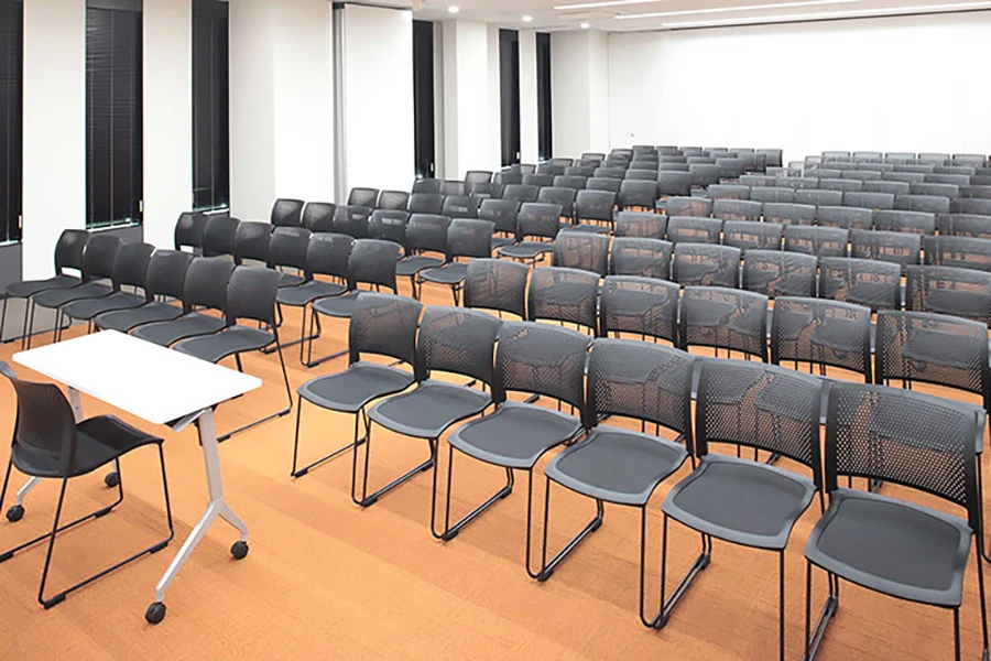 TKP神保町出版クラブホール・会議室 404+405