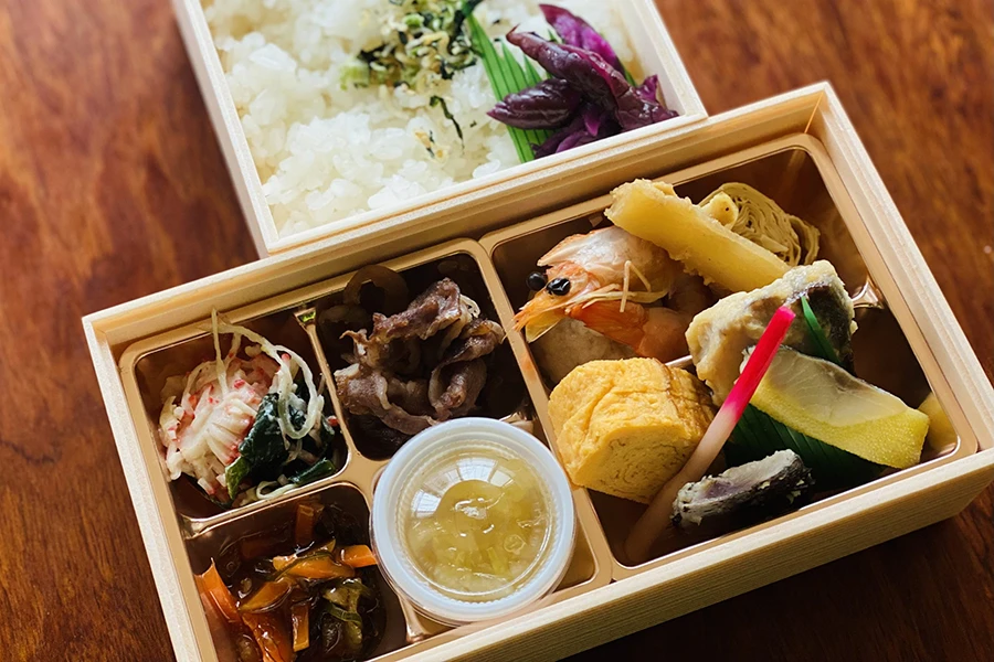 2段幕の内弁当