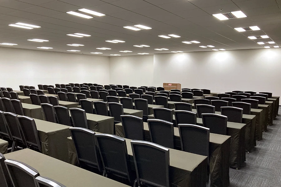 TKPガーデンシティPREMIUM大阪梅田新道 ホール3B