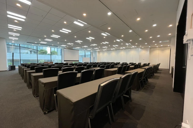 TKPガーデンシティPREMIUM横浜駅新高島 ホール2B+C