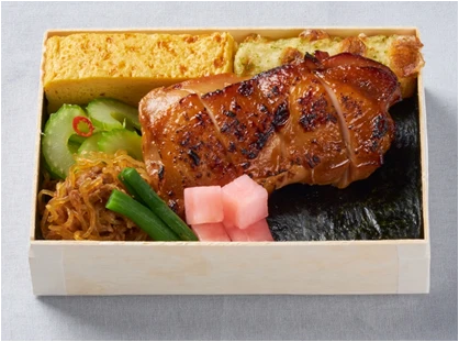 無限のり弁（鶏の照り焼き弁当）