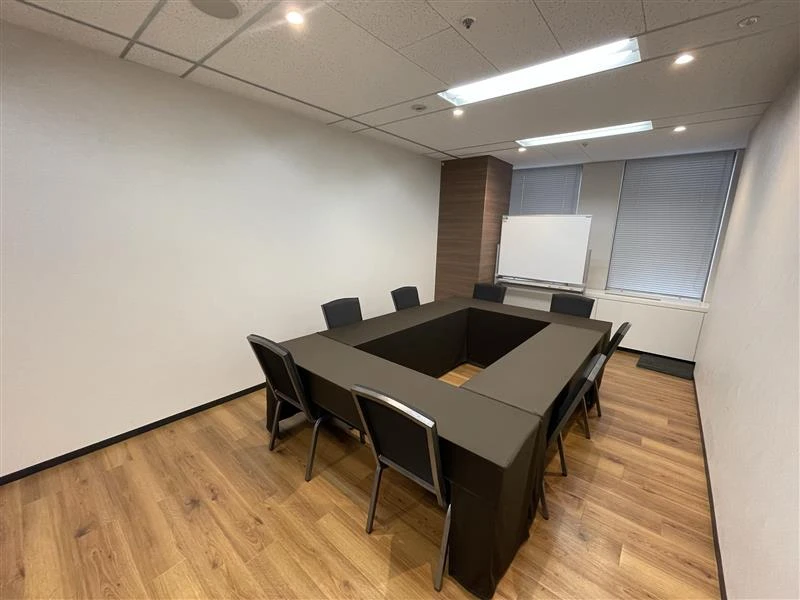 TKP新橋カンファレンスセンター ミーティングルーム15F