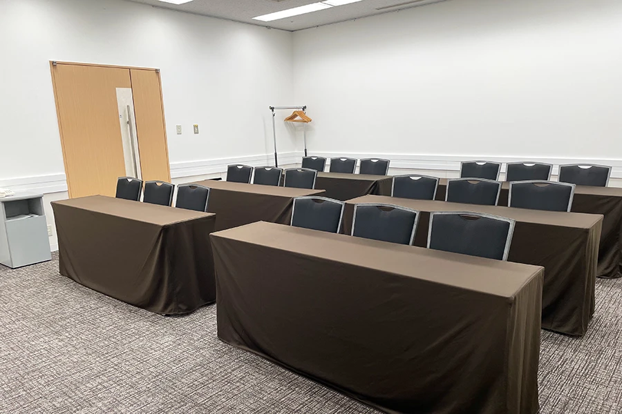 TKPエルガーラホール 会議室3