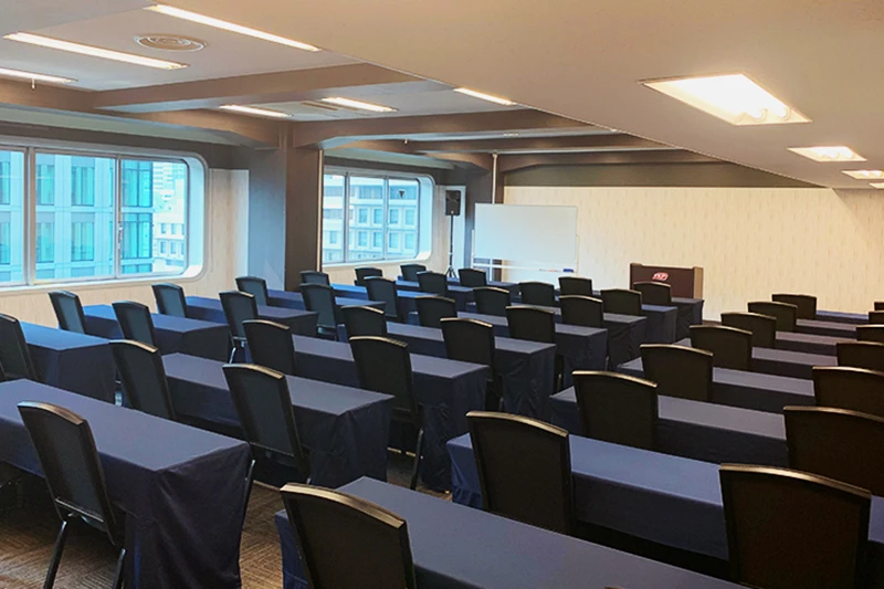 TKP大阪御堂筋カンファレンスセンター カンファレンスルーム8D