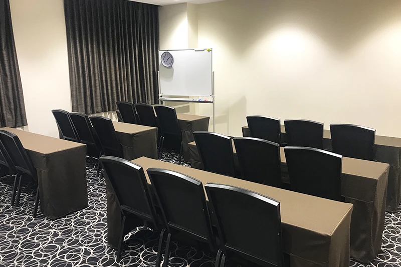 TKPガーデンシティ広島駅前大橋 ミーティングルーム5D