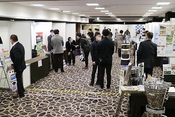 企業展示ブース