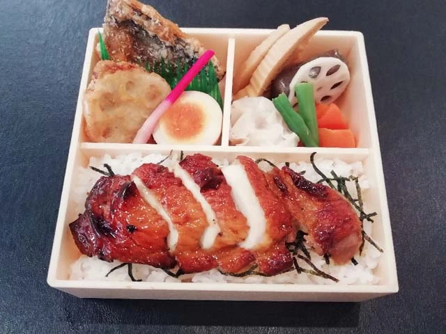 栃木県産いっこく野州地鶏のきじ焼き弁当