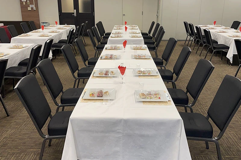 https://images.microcms-assets.io/assets/dafe7aa892a24c93965c1d4a581ad23f/863bde4b29be4bbd980f152340851118/cc-tokyo-nihombashi_2022_party_01_03.webp