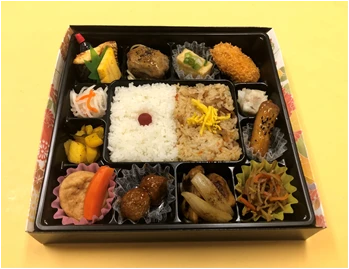 幕の内弁当（椿） 紙パック茶付