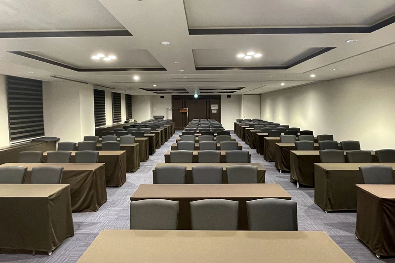 TKPガーデンシティPREMIUM天神スカイホール ウエストルーム