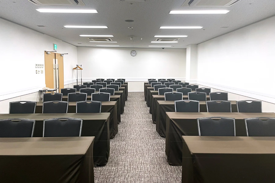 TKPエルガーラホール 会議室1